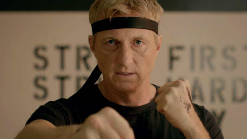 Illustration for article titled Cobra Kai y Robert Downey Jr. es justo lo que necesita YouTube Premium, no youtubers de bromas
